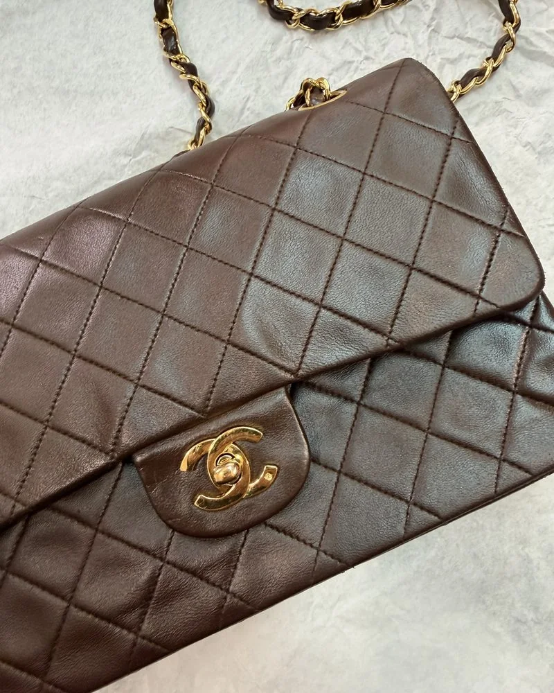 Sac matelassé reteint en marron